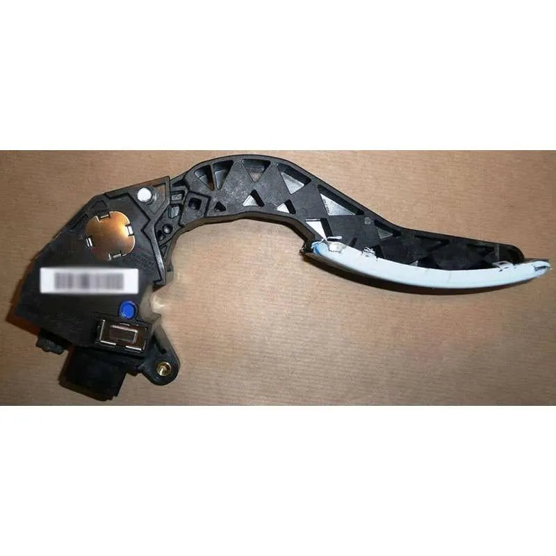 Megane Gaz Pedalı 2010-2015 Orjinal Mais 180020038R