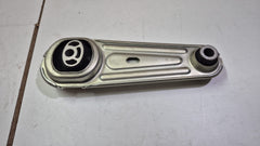 Clio Motor Arka Bağlantı Takozu