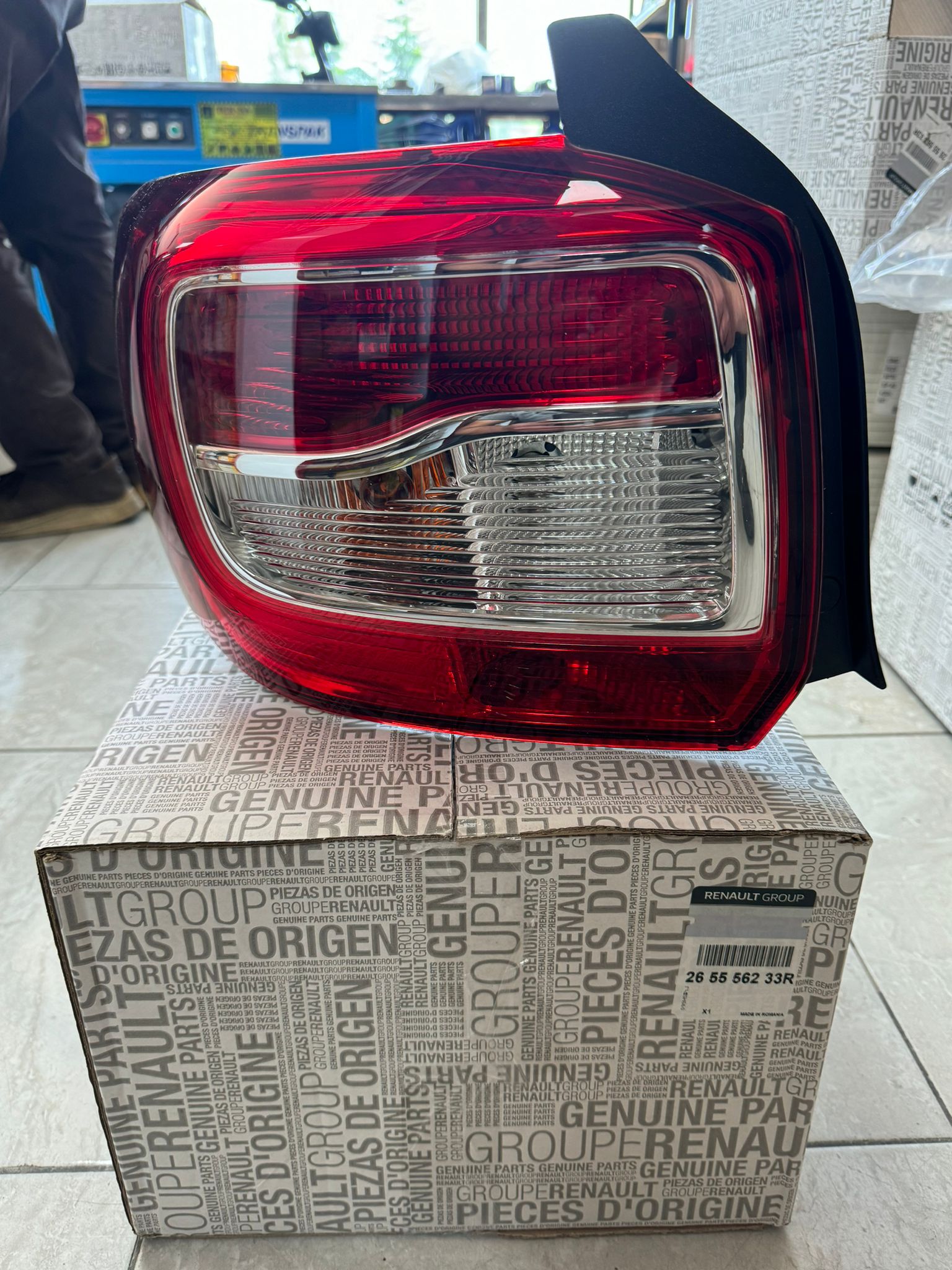 Logan Arka Stop Lambası Sol 2015-2018 Orjinal