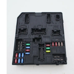 Megane Sigorta Kutusu 2016-2019 Orjinal Mais 284B66727R