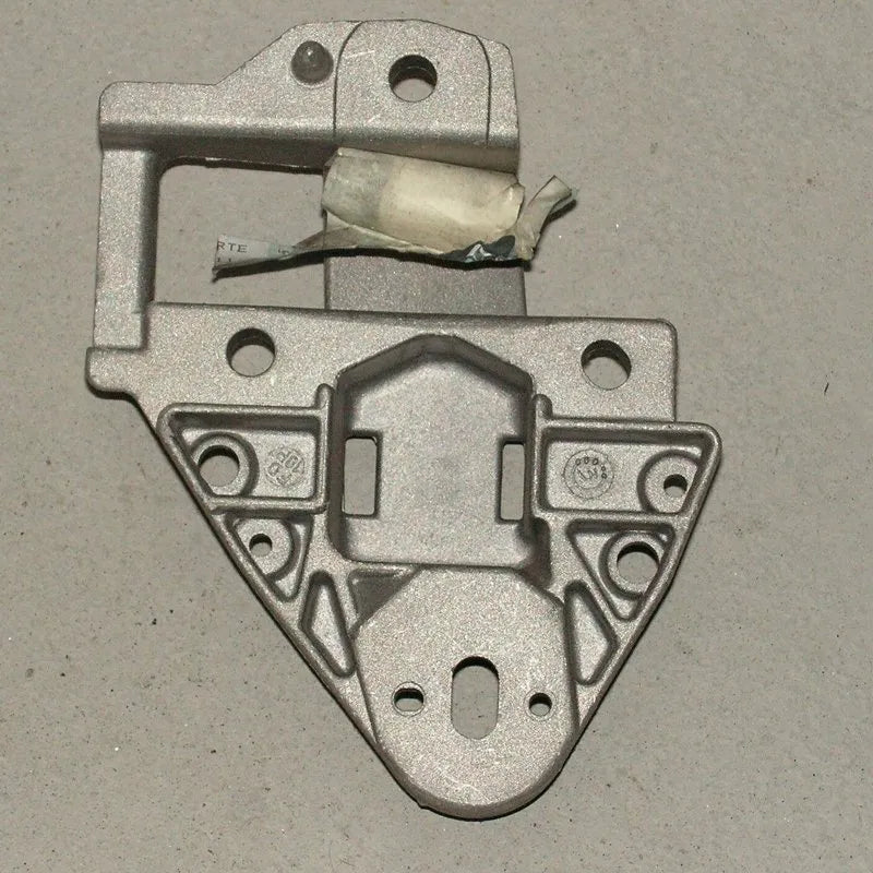 Renault 21 Motor Ön Bağlantı Takozu Bağlantı Ayağı Sağ