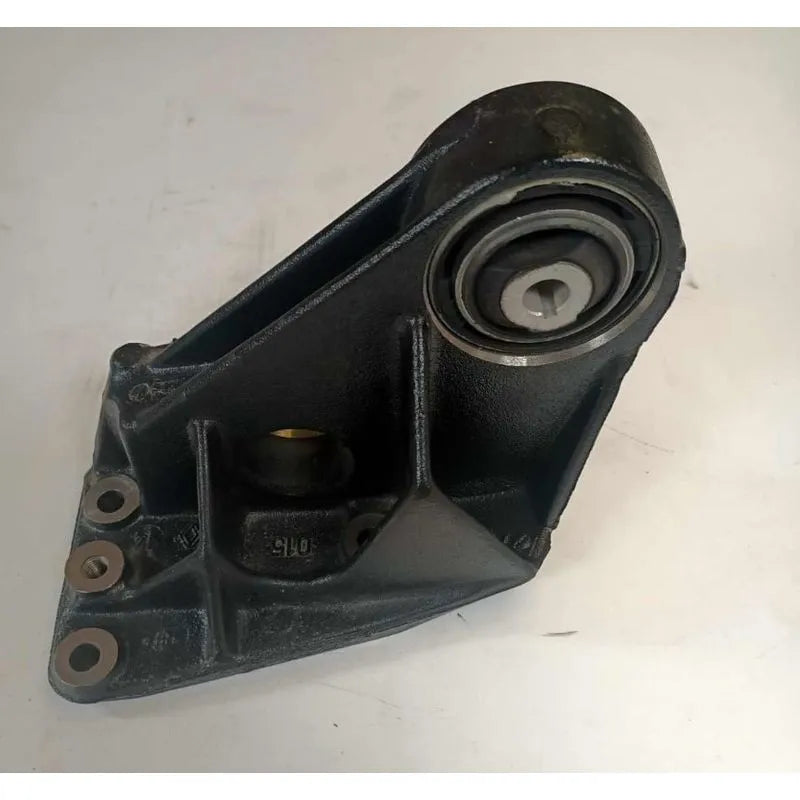 Laguna Motor Arka Takozu Bağlantı Ayağı Sol 1996-1999