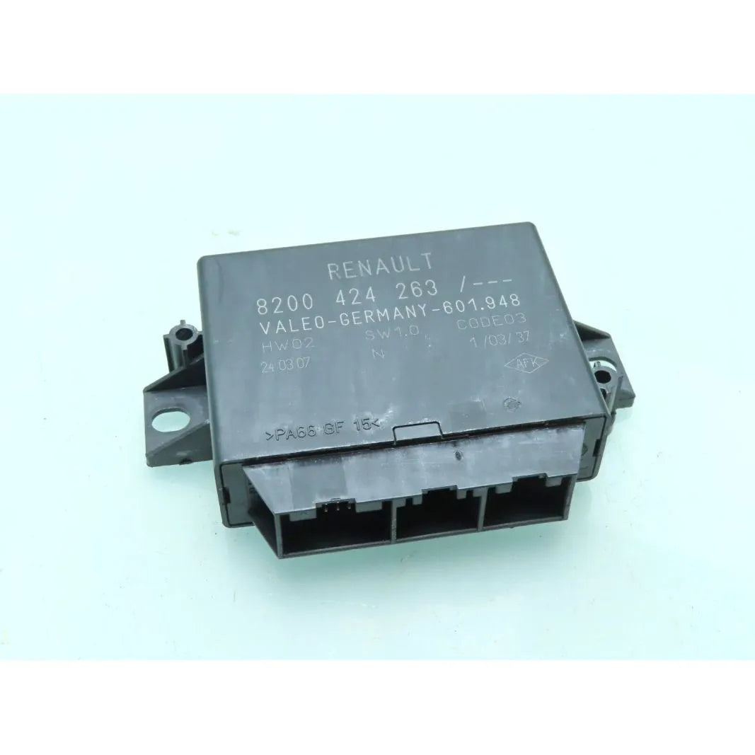 Megane Park Sensörü Beyni 2004-2009 Orjinal Mais 8200424263