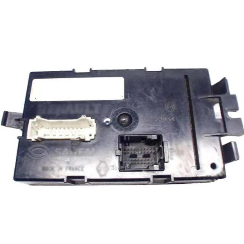 Trafic Sigorta Kutusu 2005-2011 Orjinal Mais 8200374949