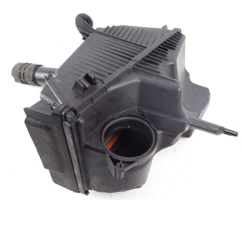 Kangoo Hava Filtre Kutusu 2010-2012 Orjinal Mais 8200532571