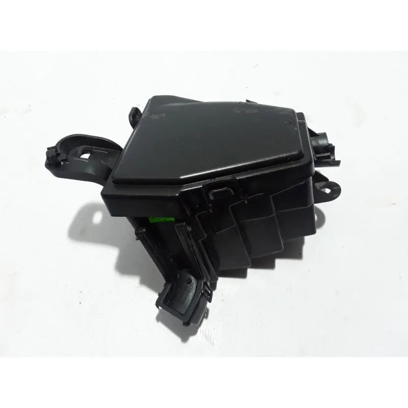 Duster Sigorta Kutusu Kapağı 2011-2017 Orjinal