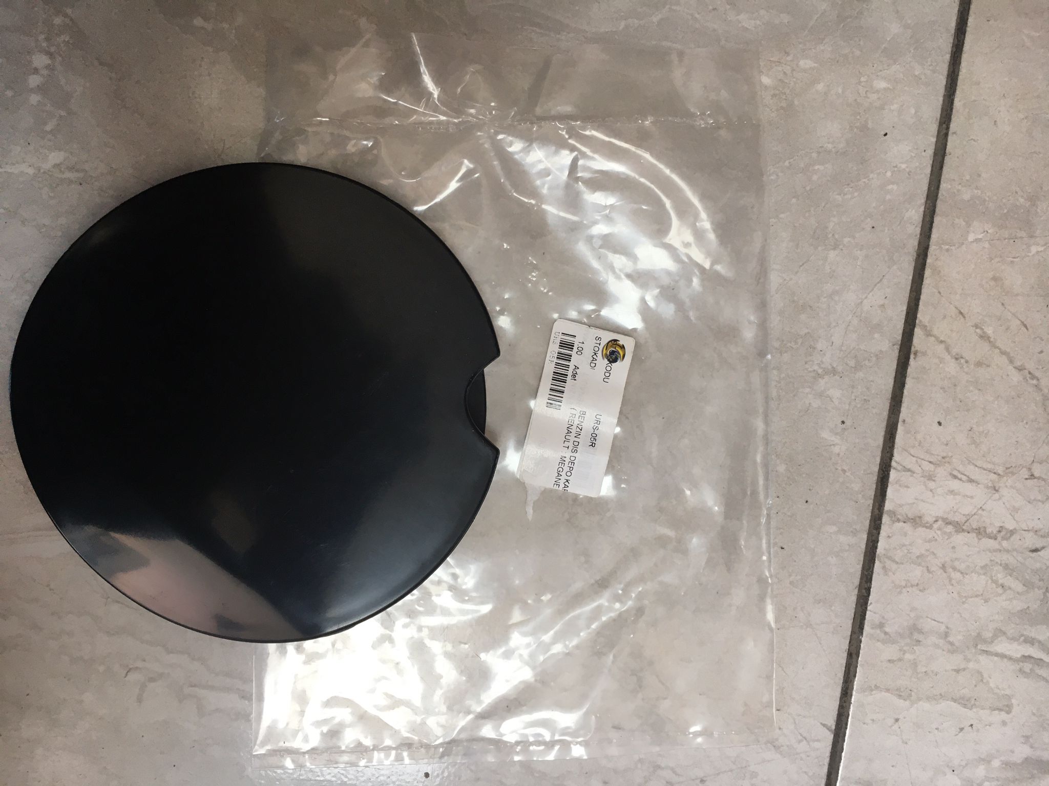 Megane Yakıt Depo Dış Kapağı