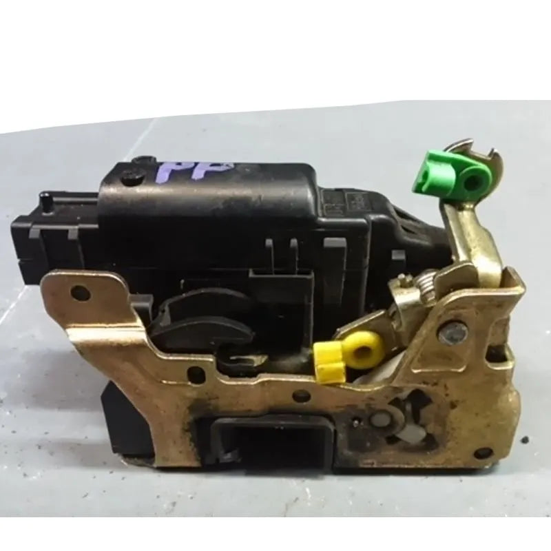 Master Kapı Kilidi 1998-2010 Egekarayel 8200147150