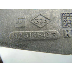 Trafic Motor Ön Bağlantı Takozu Bağlantı Ayağı