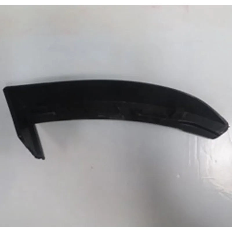 Clio Stop Lambası Alt Çıtası