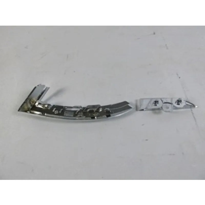 Clio Stop Lambası Alt Çıtası