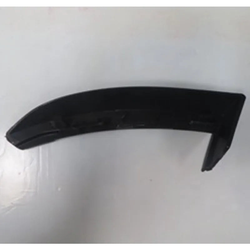 Clio Stop Lambası Alt Çıtası