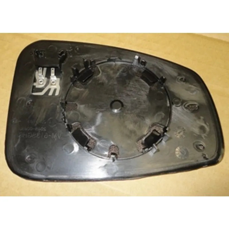 Megane Yan Ayna Camı