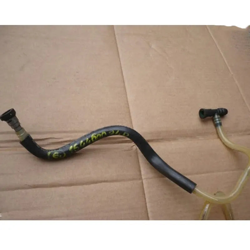 Megane Yakıt Hortumu 2010-2019 Oyl-Orjinal 164460024R