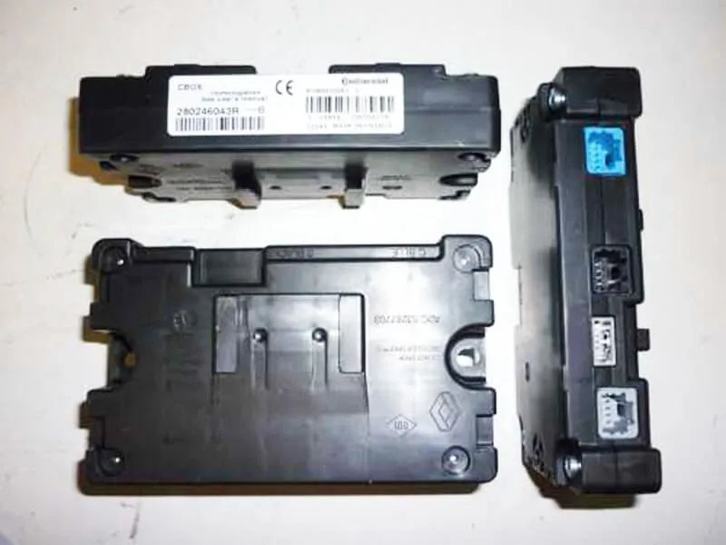 Megane Sigorta Kutusu 2010-2015 Oyl-Orjinal 280240001R