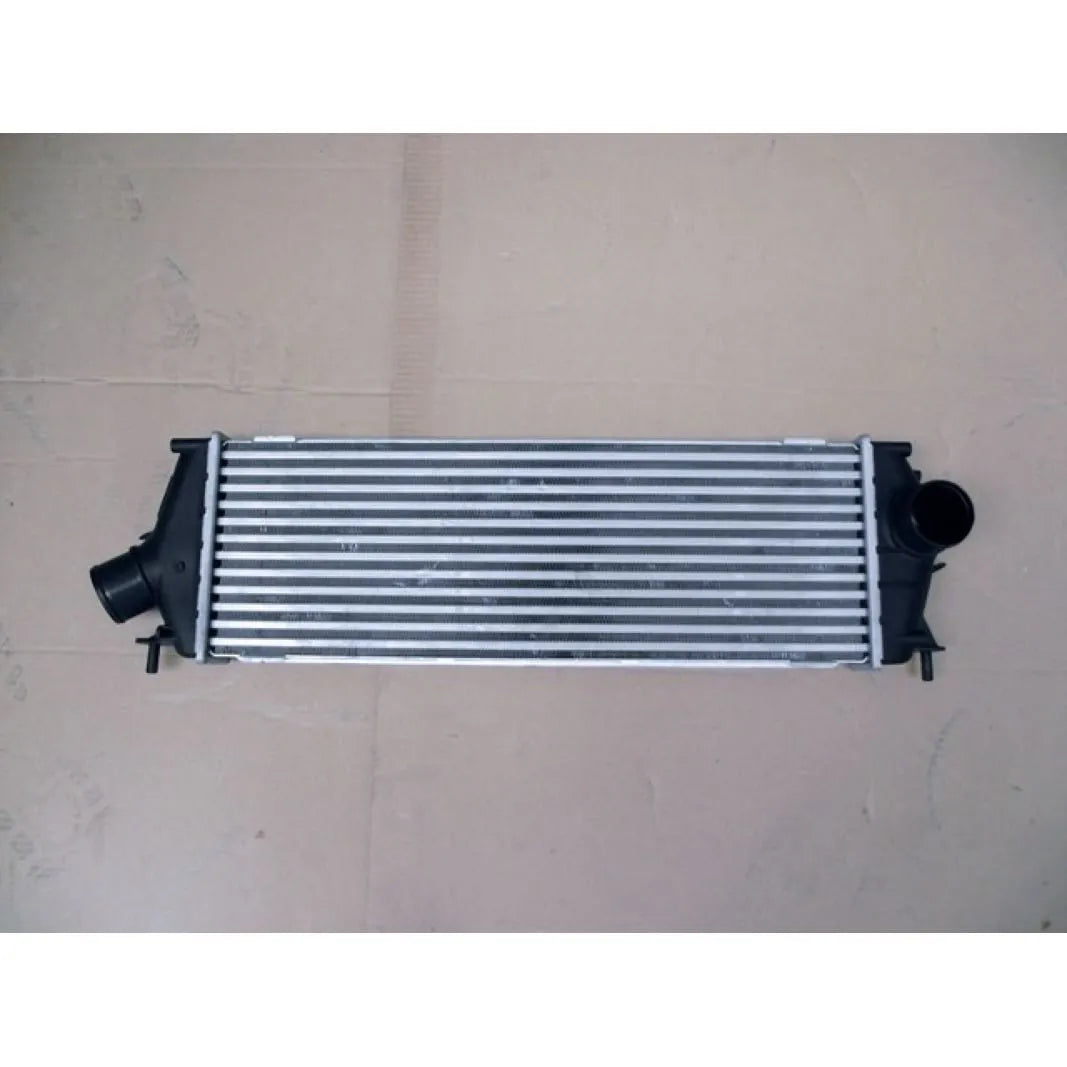 Trafic Turbo Radyatörü 2012-2014 Kale Radyatör 8200411160