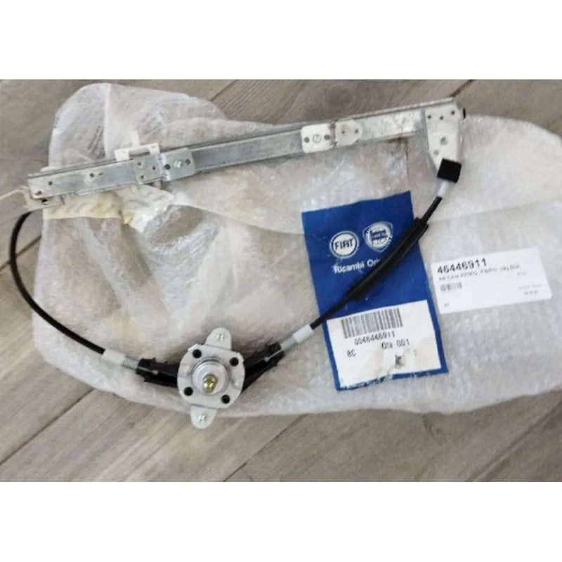 Albea Arka Cam Krikosu Sol 2002-2013 Tofaş 46446911