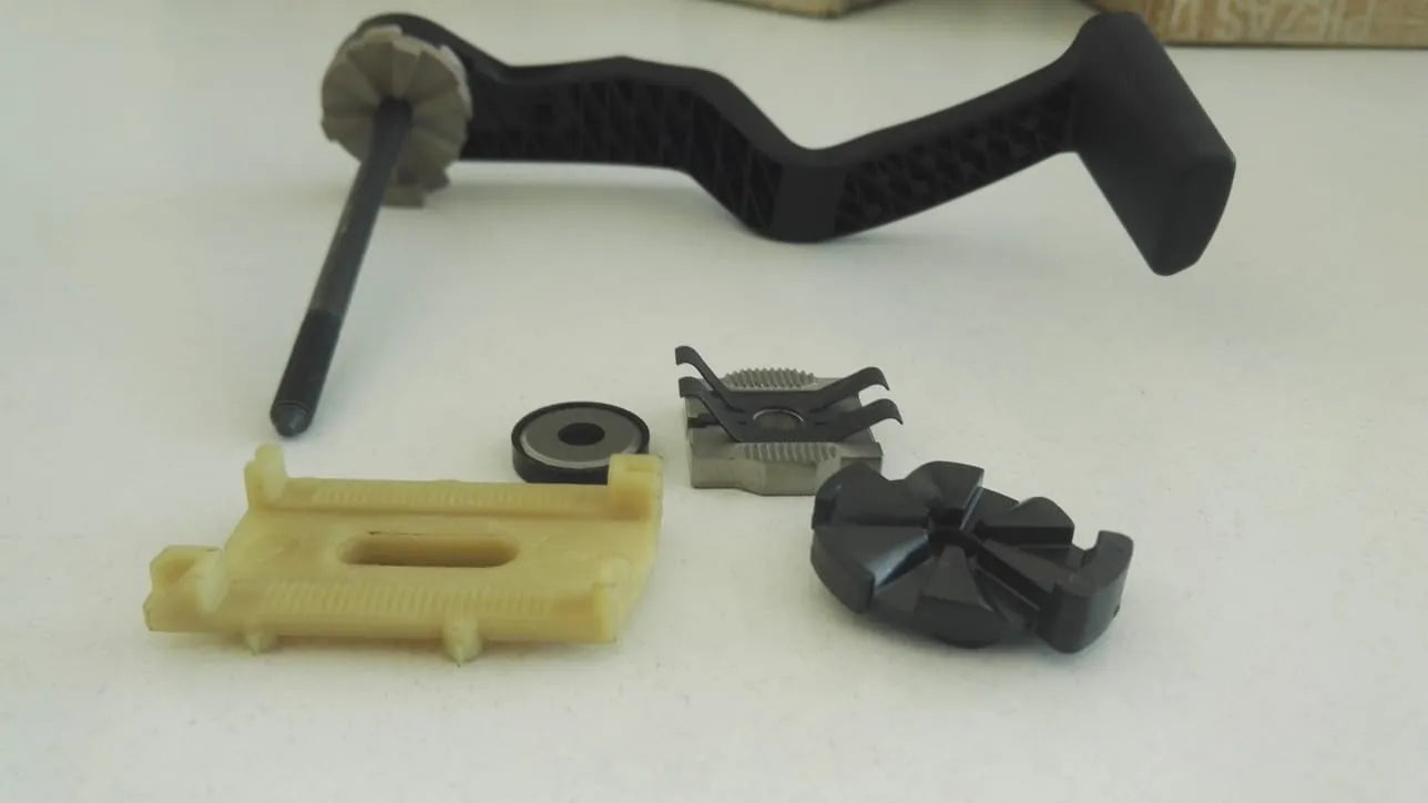 Clio Direksiyon Yükseklik Ayar Kolu 2009-2012 Orjinal