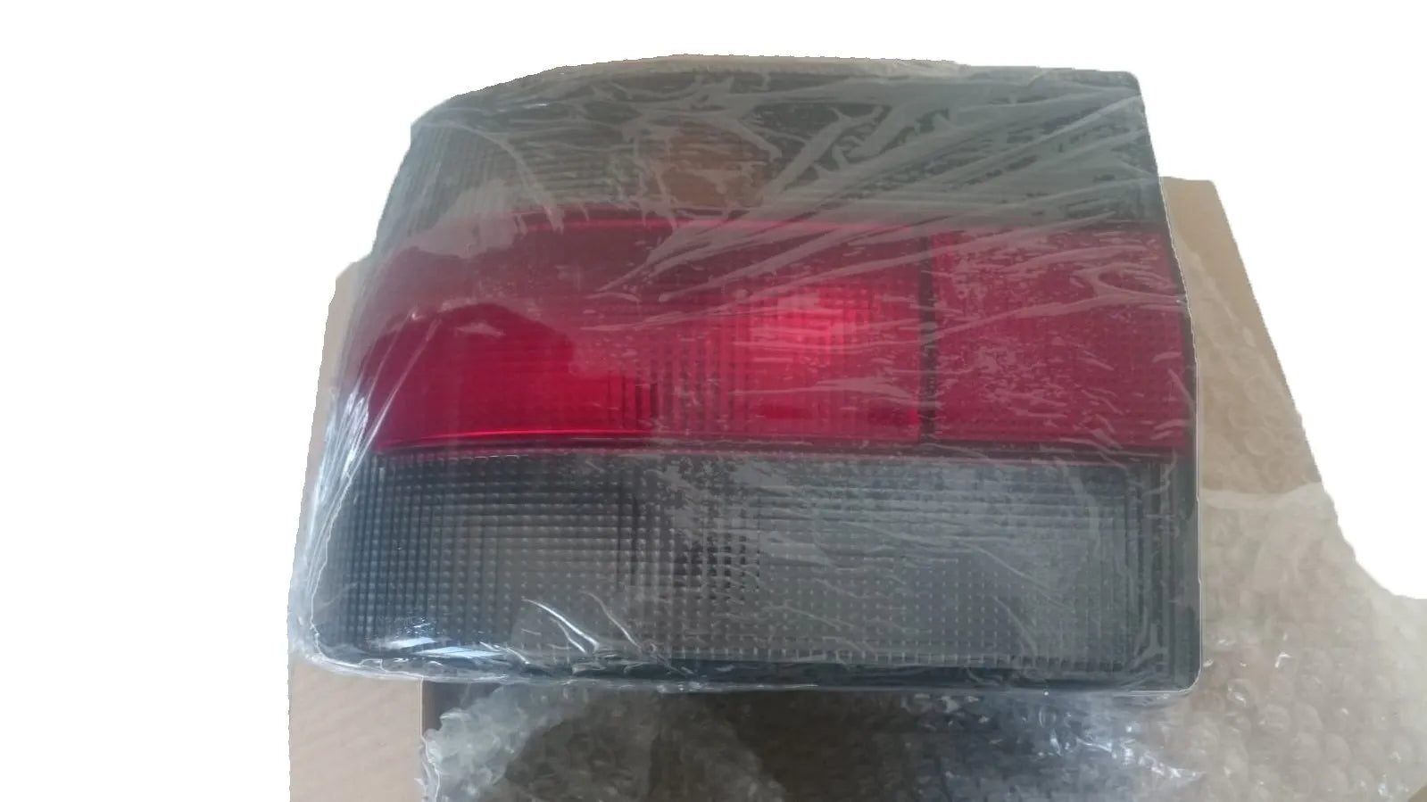 Renault 19 Arka Stop Lambası Sol 1991-2001 İthal 7702127034