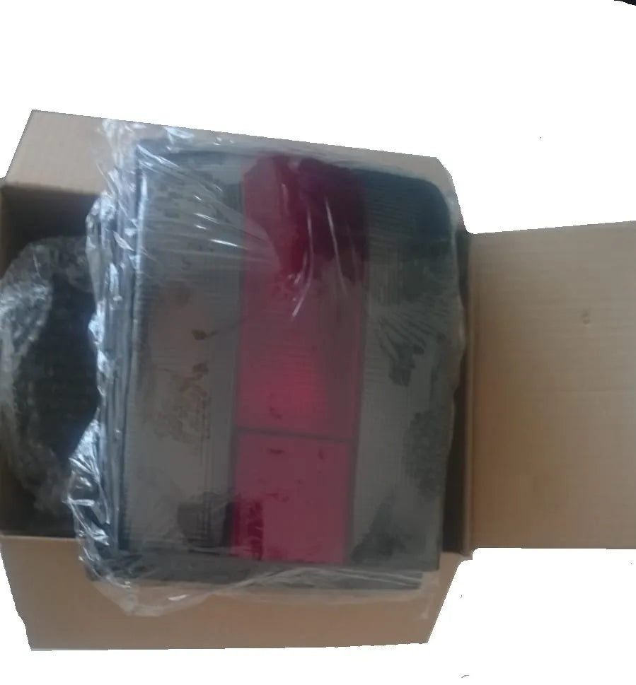 Renault 19 Arka Stop Lambası Sağ 1991-2001 İthal 7702127036