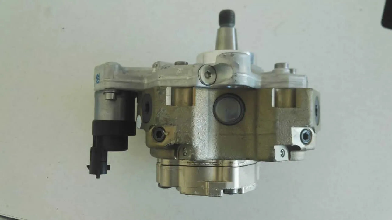 Laguna Dizel Yakıt Pompası 2003-2007 Orjinal Mais 8200108225