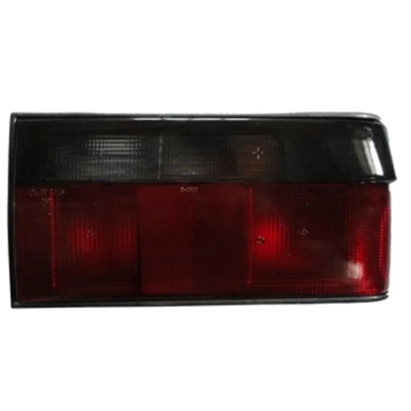 Renault 9 Arka Stop Lambası Sağ 1994-1996 Meydan 7701032946
