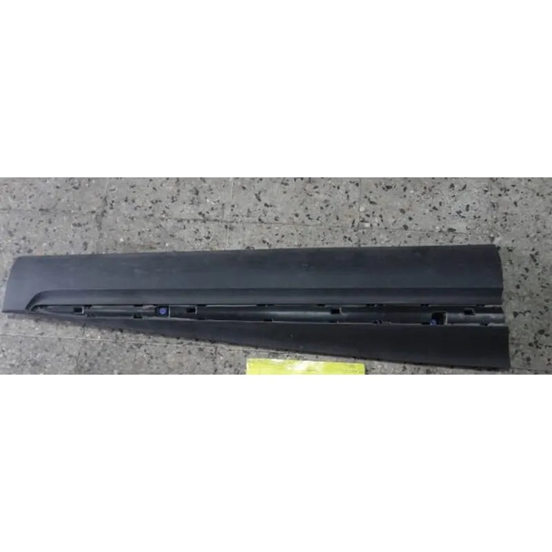 Kadjar Kapı Çıtası 2015-2016 Meydan 801864468R