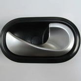 Clio Arka Kapı İç Açma Kolu Sağ 2009-2012 Meydan 8200604782
