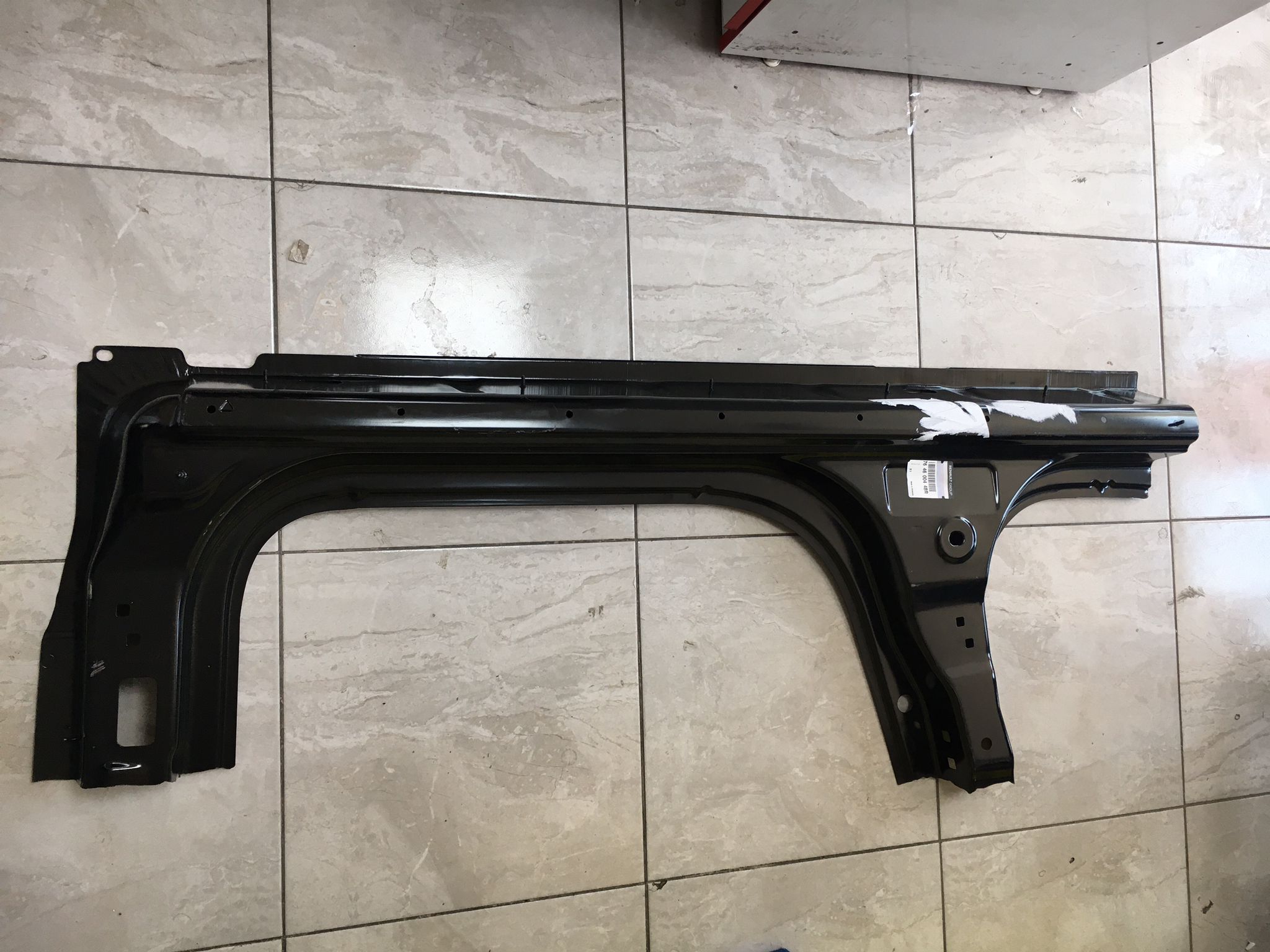 Sandero Marşpiyel Sacı Sağ 2017-2018 Orjinal 764600448R