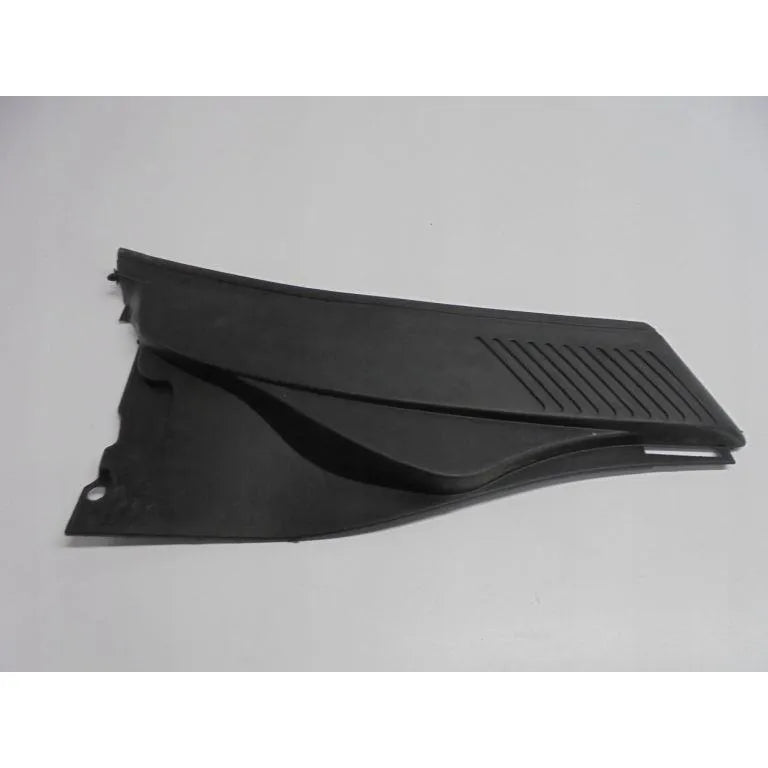 Clio Ön Cam Izgara Ucu 1999-2008 Orjinal Mais 7700410609