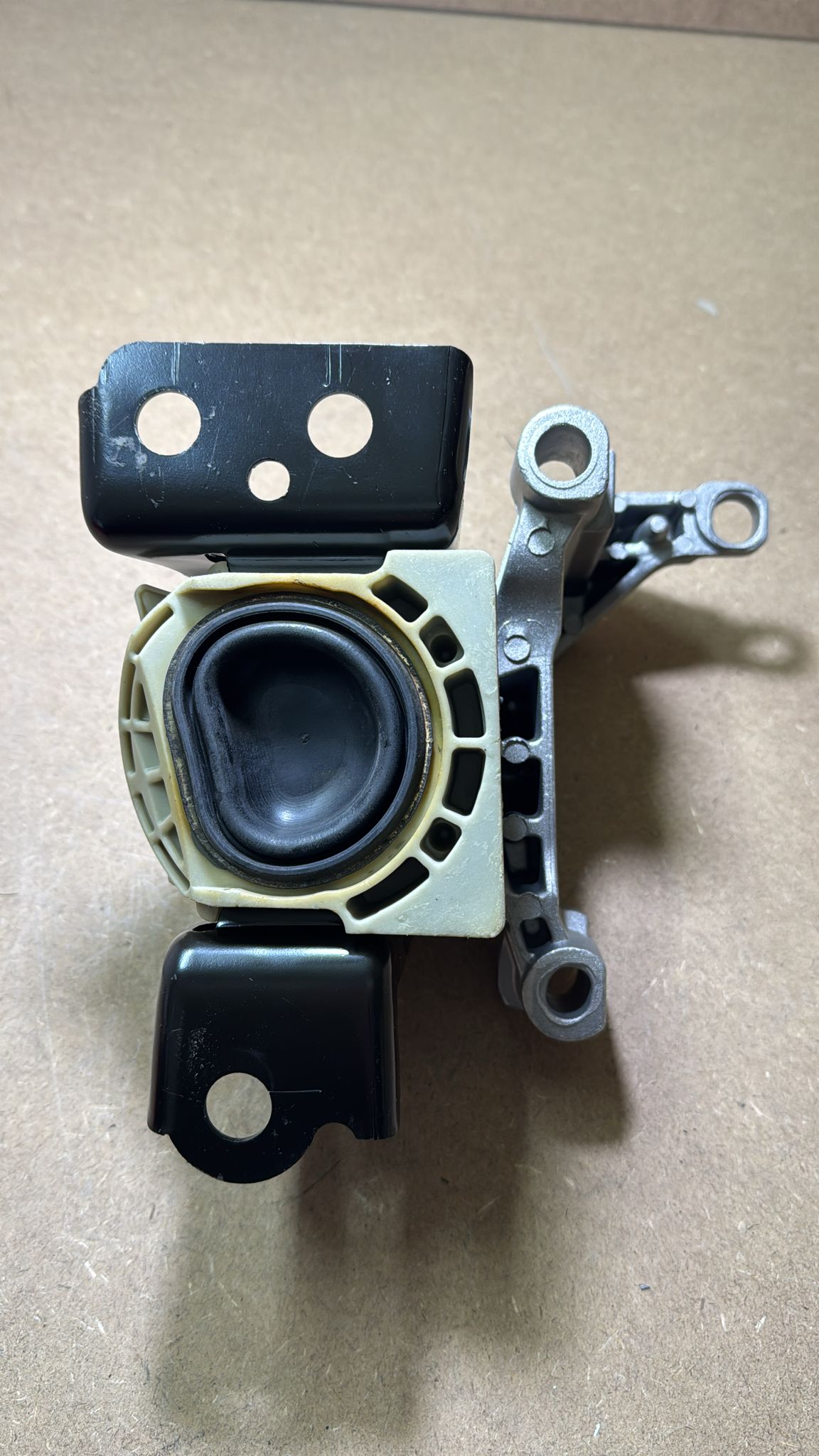 Modüs Motor Ön Bağlantı Takozu