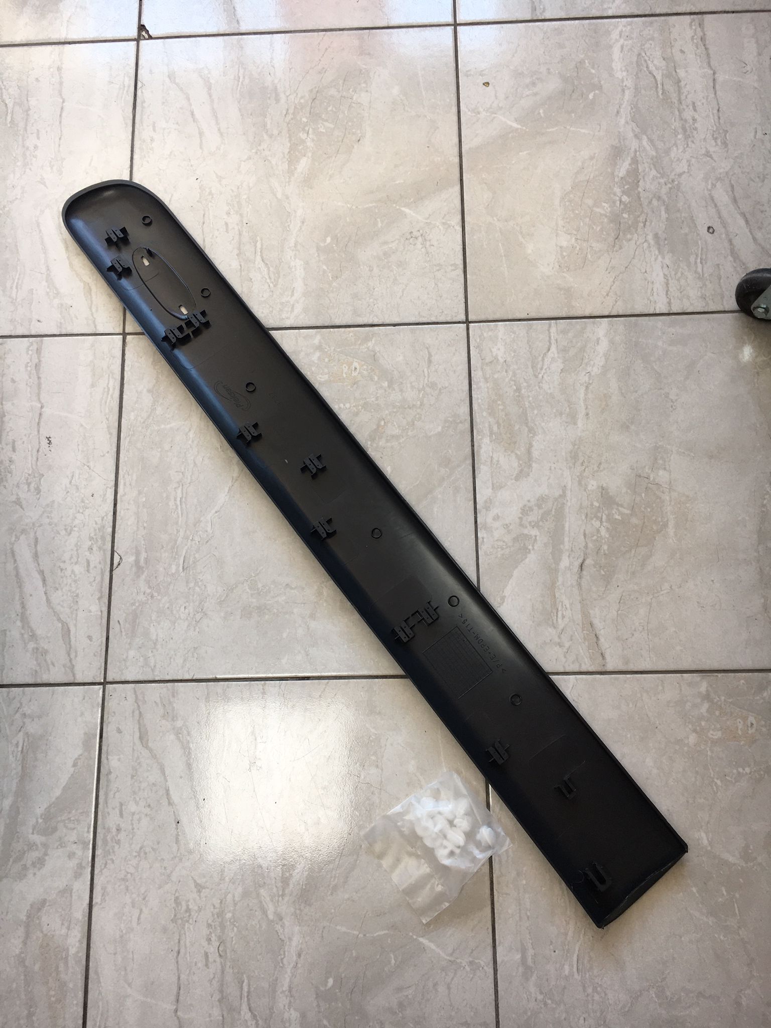 Kangoo Kapı Çıtası