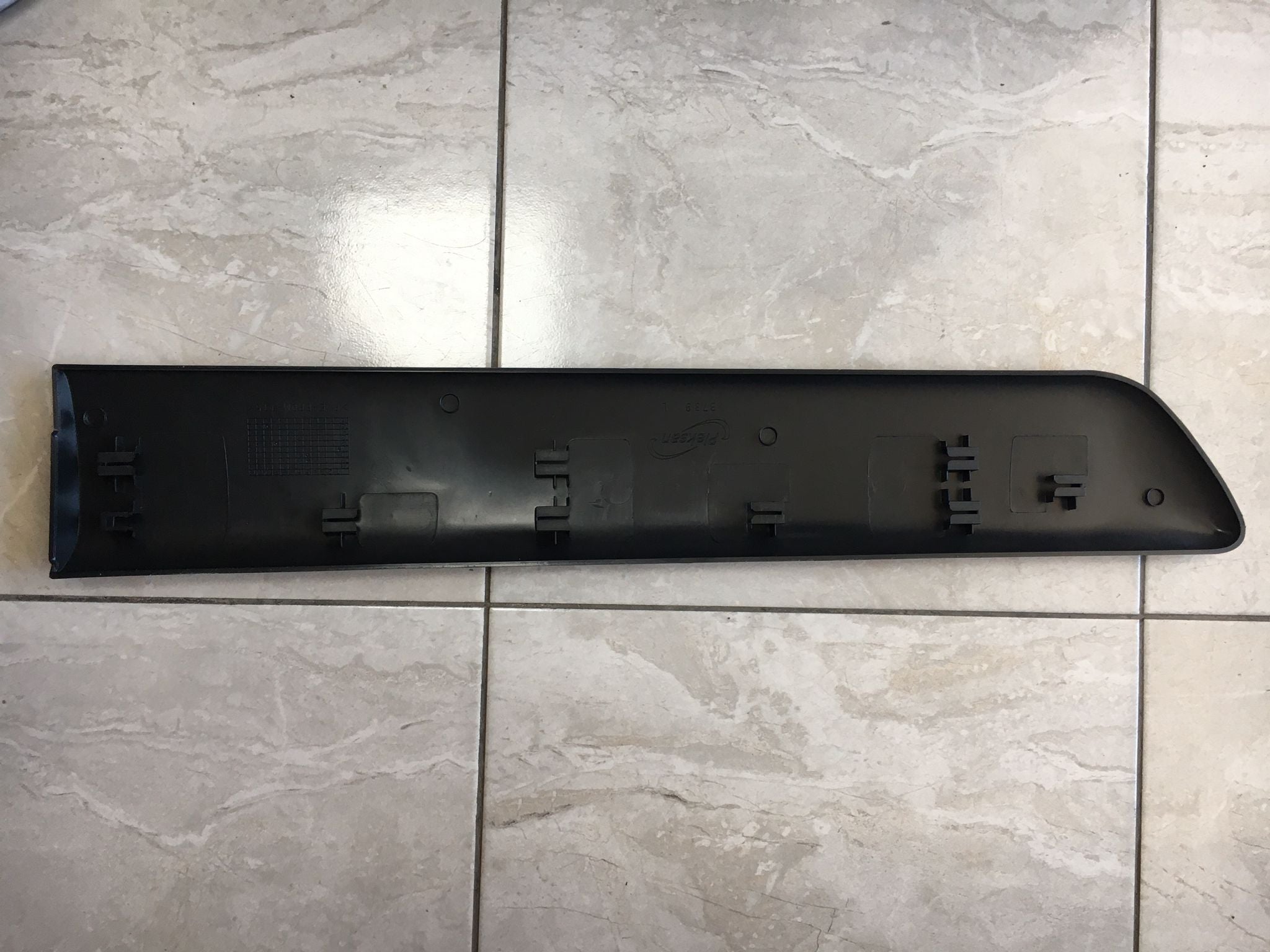 Kangoo Kapı Çıtası