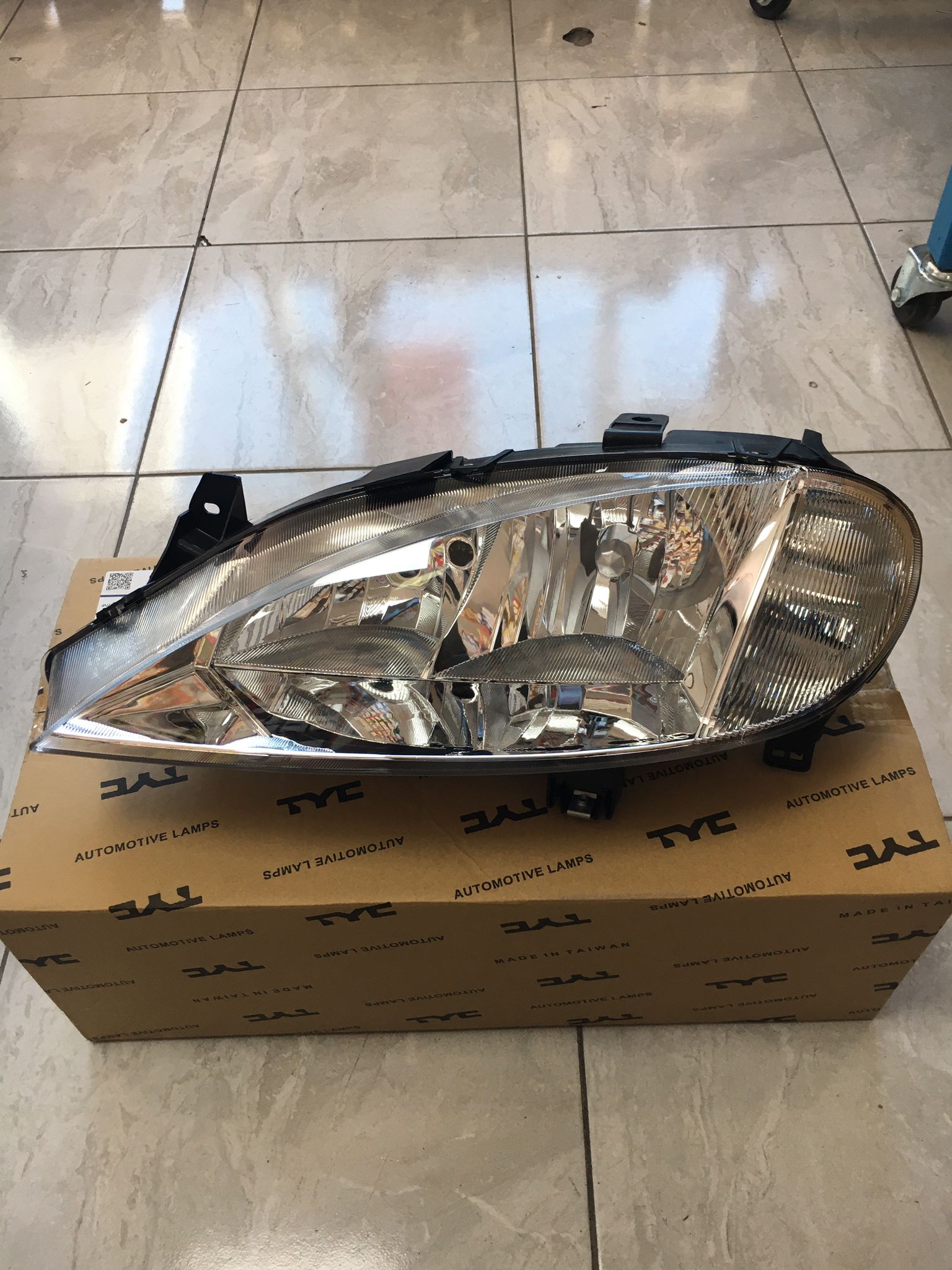 Megane Ön Far Komple