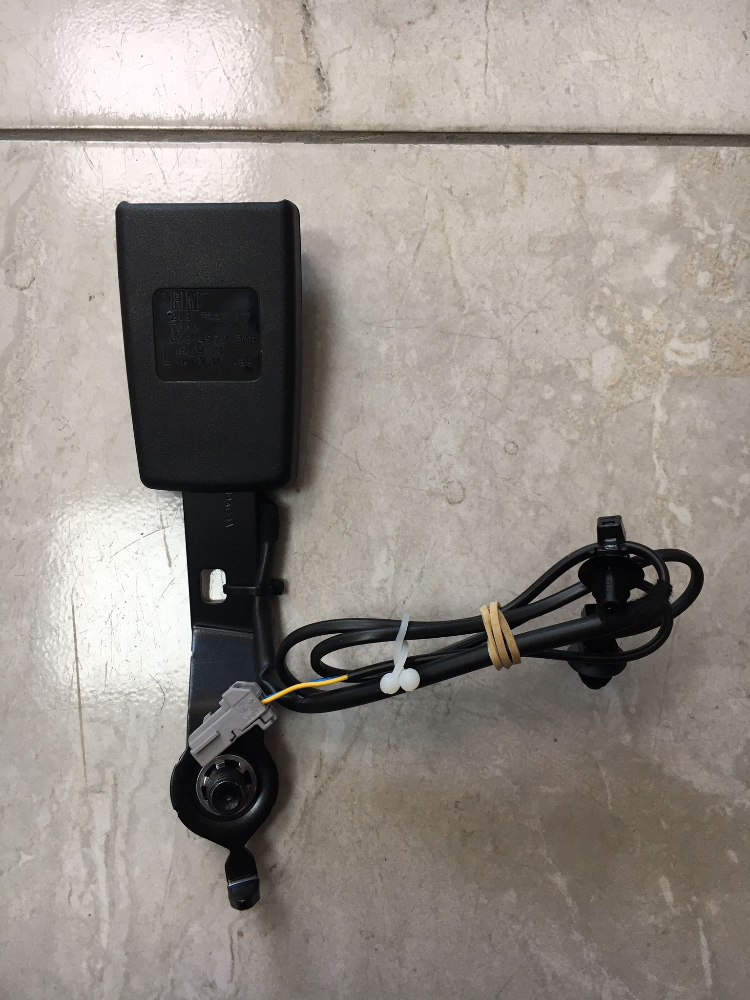 Fiorino Emniyet Kemeri Bağlantı Kolu