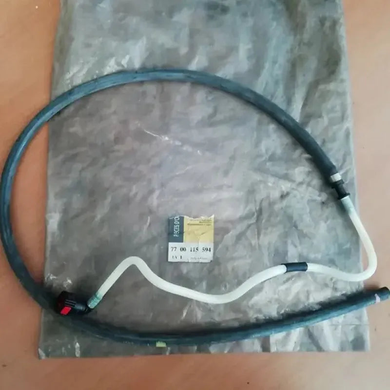 Megane Yakıt Hortumu