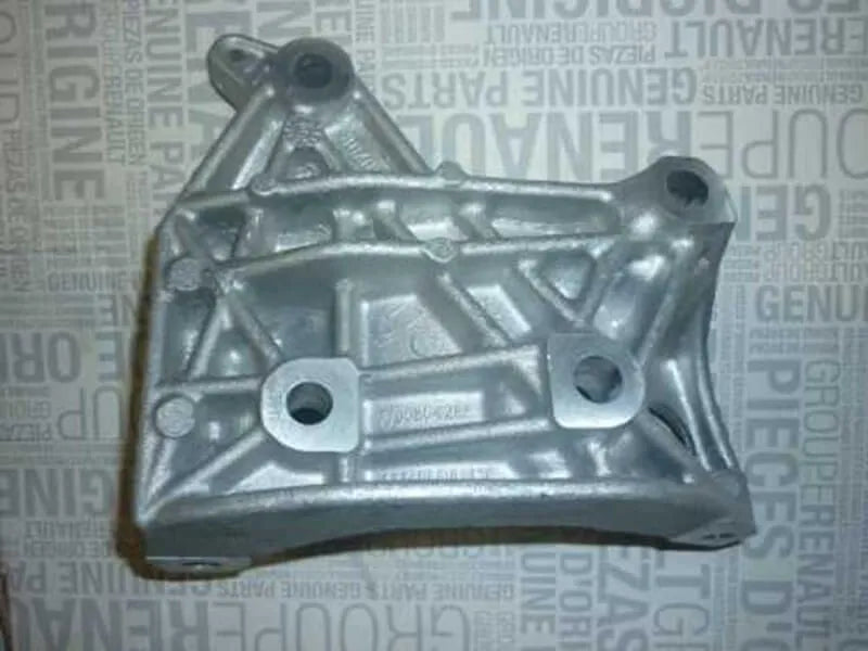 Clio Alternatör Bağlantı Ayağı 1999-2008 