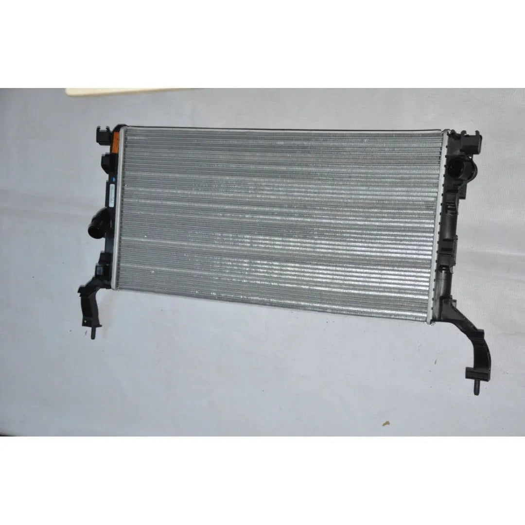 Latitude Motor Su Radyatörü 2011-2014 