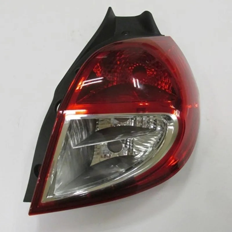 Clio Arka Stop Lambası Sağ 2009-2012 Meydan 8200886946