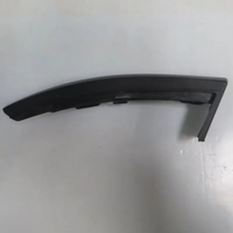 Clio Arka Stop Lambası Alt Çıtası Sağ 2013-2018 