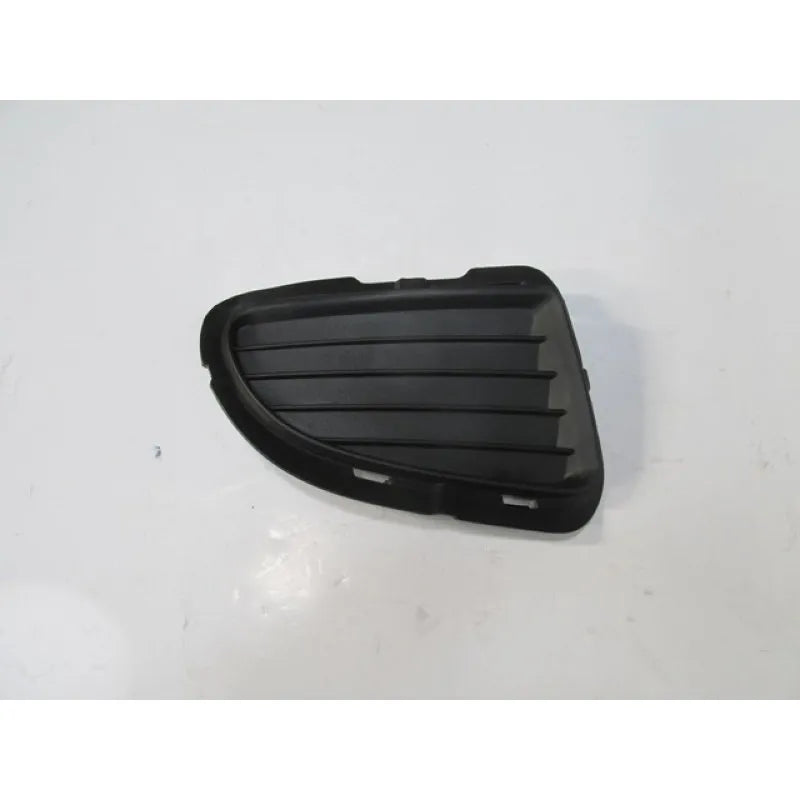 Punto Ön Sis Farı Kapak Plastiği Sağ 2009-2011 