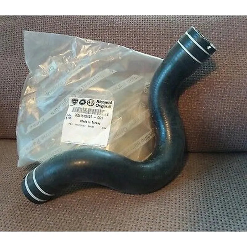 Fiorino Motor Radyatörü Alt Hortumu 2007-2022 Tofaş 51899540