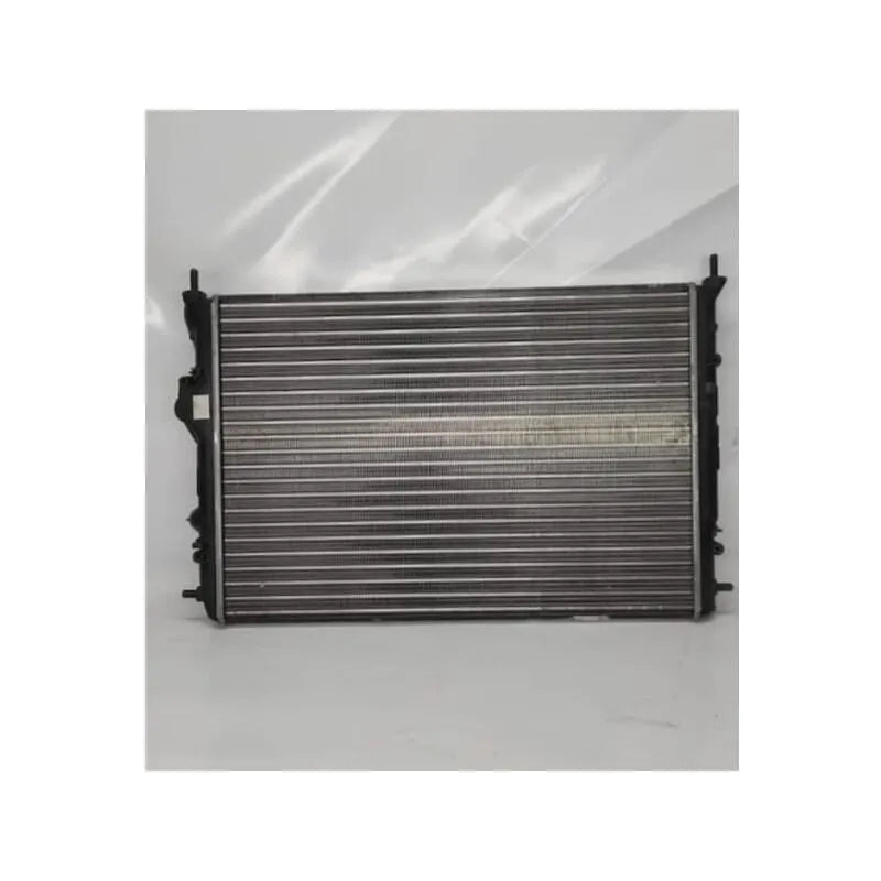 Megane Motor Su Radyatörü 1995-2003 Valeo 8200189286